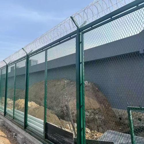 北京公路护栏板防眩网生产基地